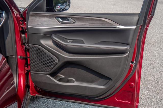 new 2025 Jeep Grand Cherokee L car, priced at $50,535