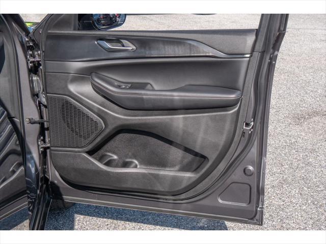 used 2023 Jeep Grand Cherokee car, priced at $35,966