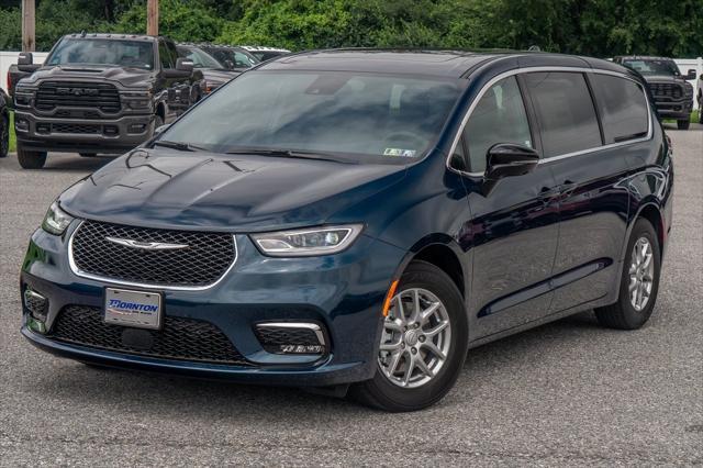 new 2025 Chrysler Pacifica car, priced at $42,495