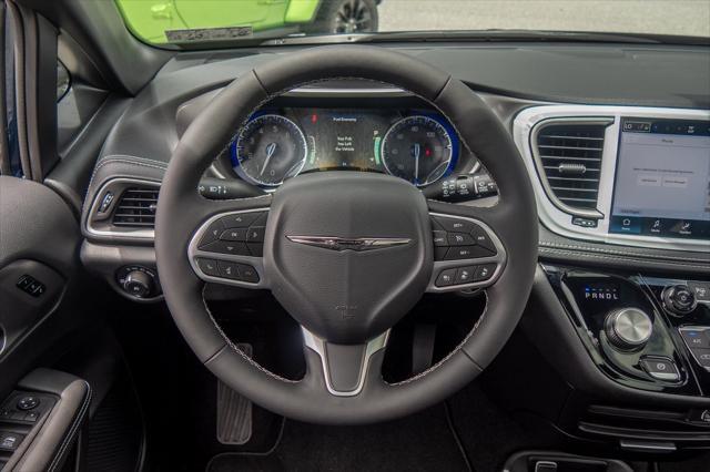 new 2025 Chrysler Pacifica car, priced at $42,495