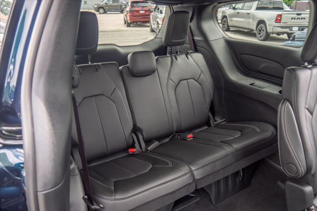 new 2025 Chrysler Pacifica car, priced at $42,495