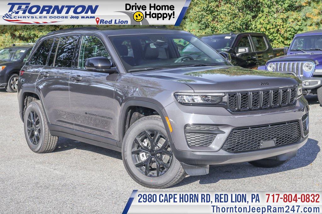 new 2025 Jeep Grand Cherokee car, priced at $42,829