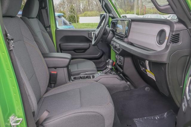 new 2025 Jeep Gladiator car, priced at $43,055