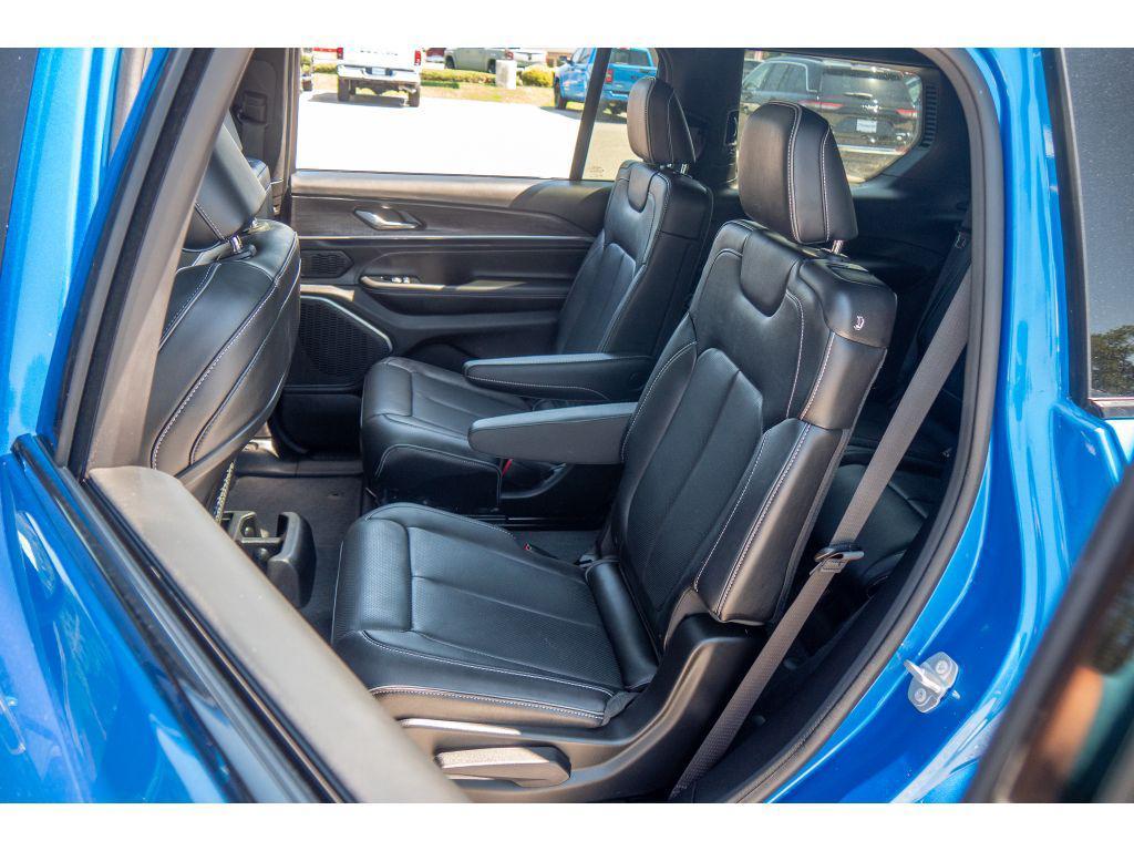 used 2023 Jeep Grand Cherokee L car, priced at $40,999