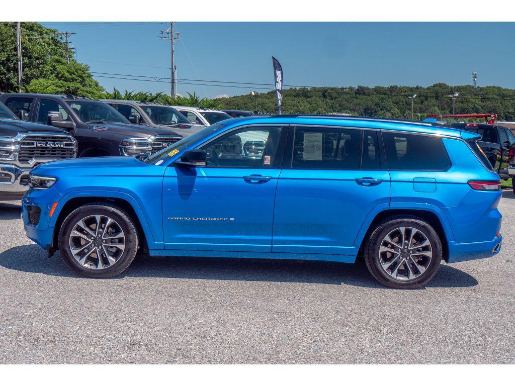 used 2023 Jeep Grand Cherokee L car, priced at $40,999