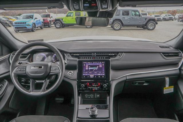 new 2025 Jeep Grand Cherokee L car, priced at $46,132