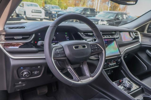 new 2024 Jeep Grand Cherokee car, priced at $44,499