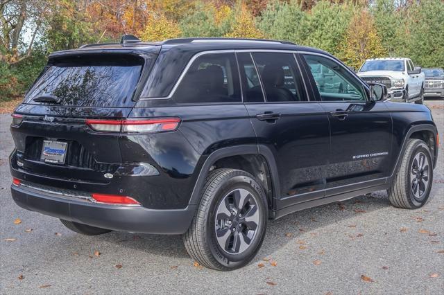 new 2024 Jeep Grand Cherokee car, priced at $44,499