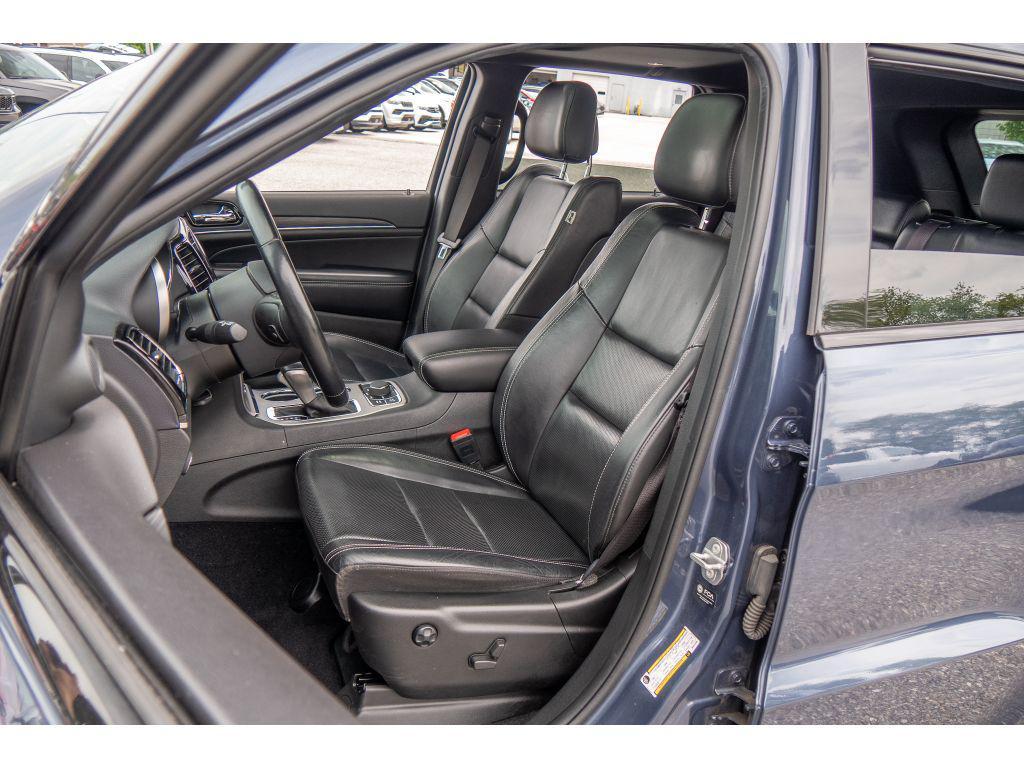 used 2021 Jeep Grand Cherokee car, priced at $31,455