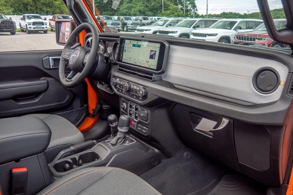 new 2025 Jeep Wrangler car, priced at $57,195