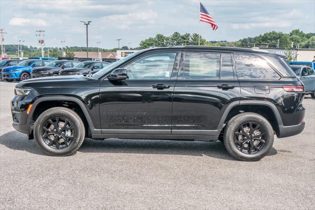 new 2024 Jeep Grand Cherokee car, priced at $39,890