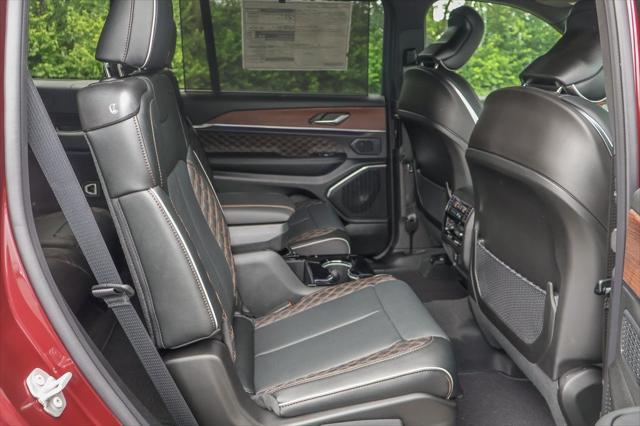 new 2025 Jeep Grand Cherokee L car, priced at $62,553