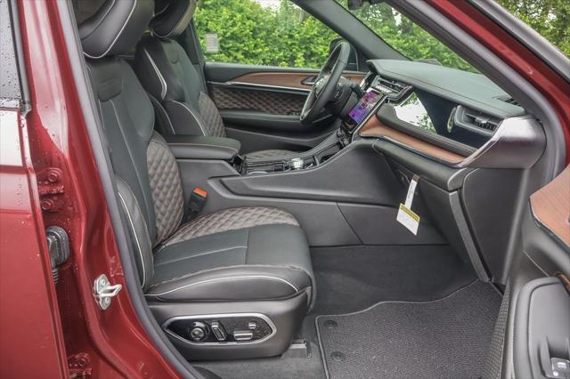 new 2025 Jeep Grand Cherokee L car, priced at $62,553