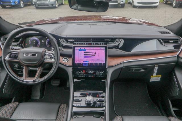 new 2025 Jeep Grand Cherokee L car, priced at $62,553