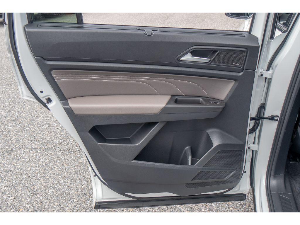 used 2023 Volkswagen Atlas car, priced at $34,989