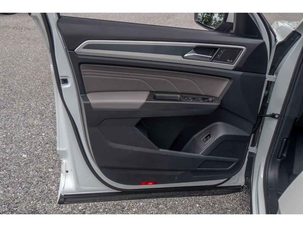 used 2023 Volkswagen Atlas car, priced at $34,989