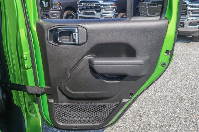 new 2025 Jeep Wrangler car, priced at $46,880