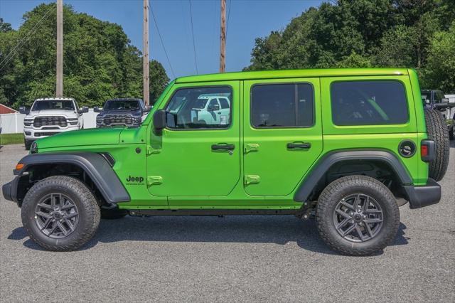 new 2025 Jeep Wrangler car, priced at $46,880