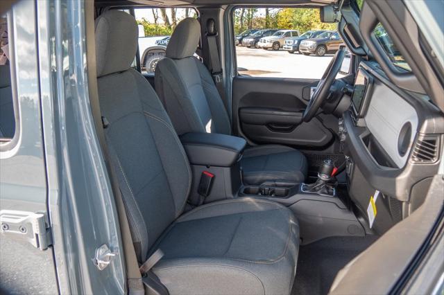 new 2025 Jeep Wrangler car, priced at $38,493