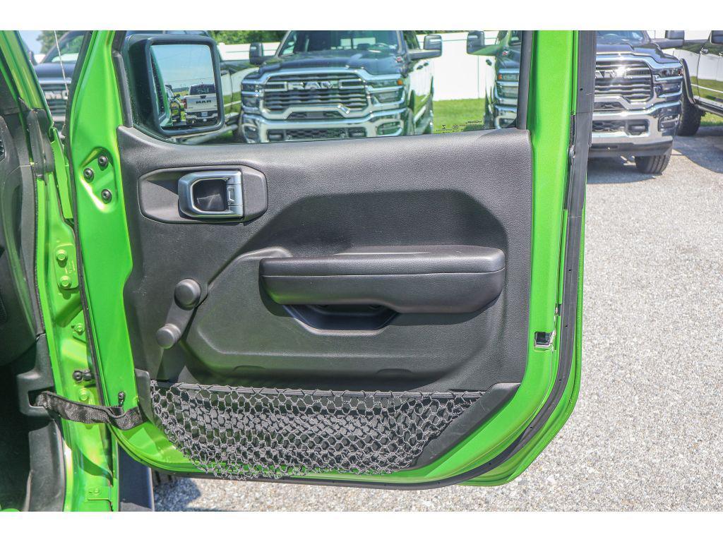 used 2019 Jeep Wrangler Unlimited car, priced at $28,999