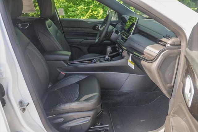 new 2025 Jeep Compass car, priced at $28,499