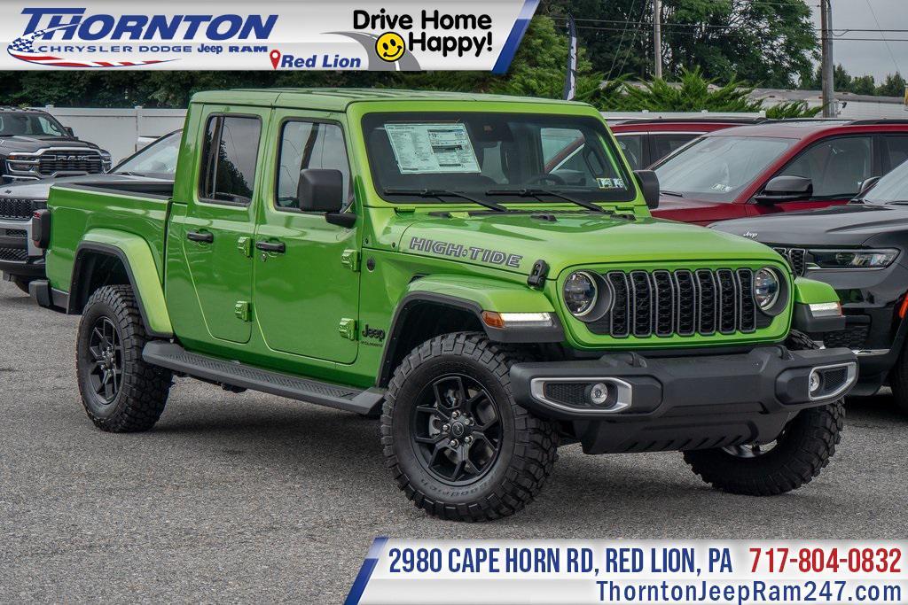 new 2025 Jeep Gladiator car, priced at $49,975