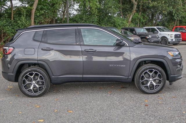 new 2024 Jeep Compass car, priced at $34,187