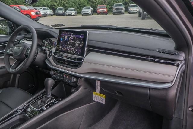 new 2024 Jeep Compass car, priced at $34,187