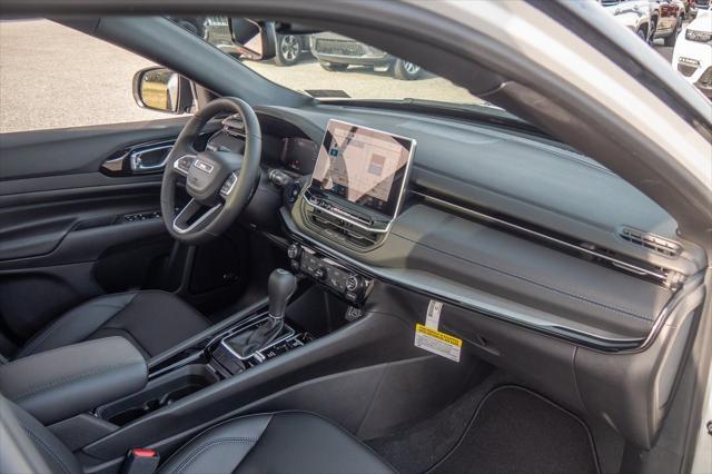 new 2025 Jeep Compass car, priced at $34,205