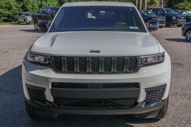 new 2024 Jeep Grand Cherokee L car, priced at $39,700