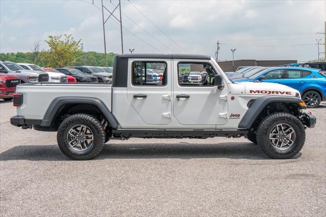 new 2024 Jeep Gladiator car, priced at $49,904