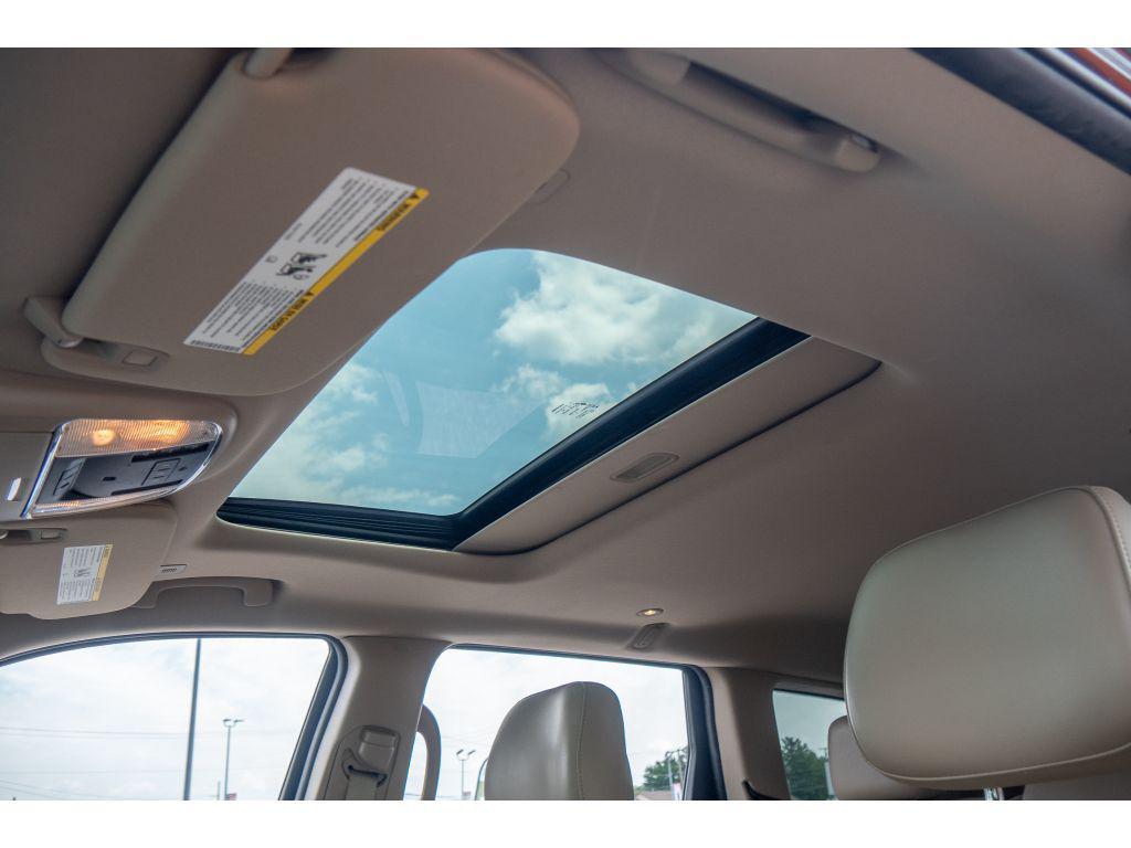 used 2020 Jeep Grand Cherokee car, priced at $27,469