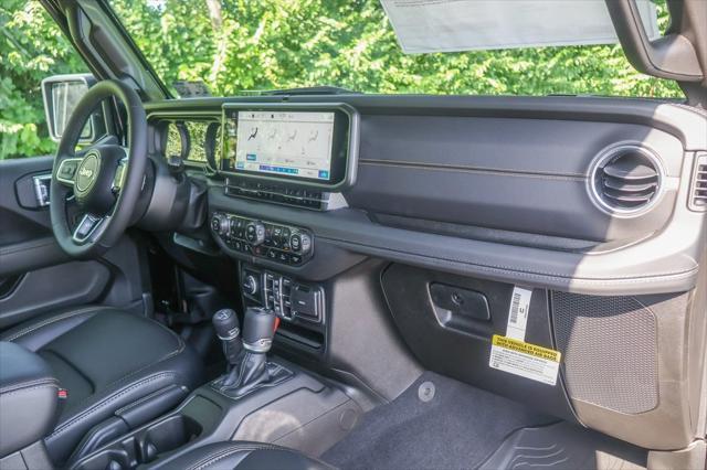 new 2025 Jeep Wrangler car, priced at $54,731