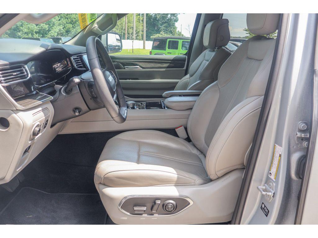 used 2022 Jeep Wagoneer car, priced at $47,956
