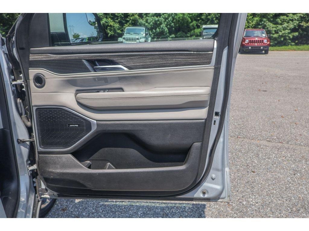 used 2022 Jeep Wagoneer car, priced at $47,956