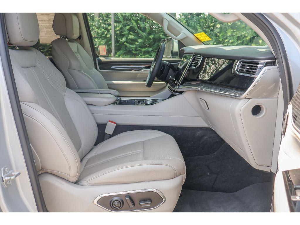 used 2022 Jeep Wagoneer car, priced at $47,956