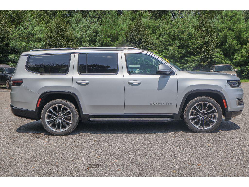 used 2022 Jeep Wagoneer car, priced at $47,956