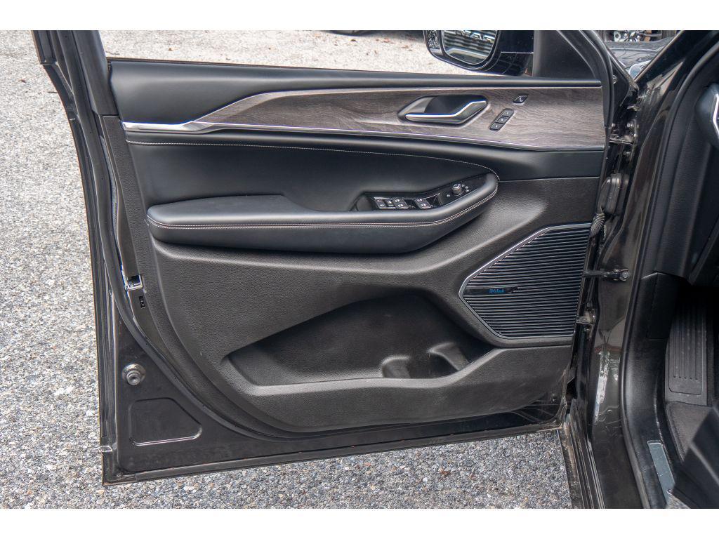 used 2022 Jeep Grand Cherokee L car, priced at $38,455