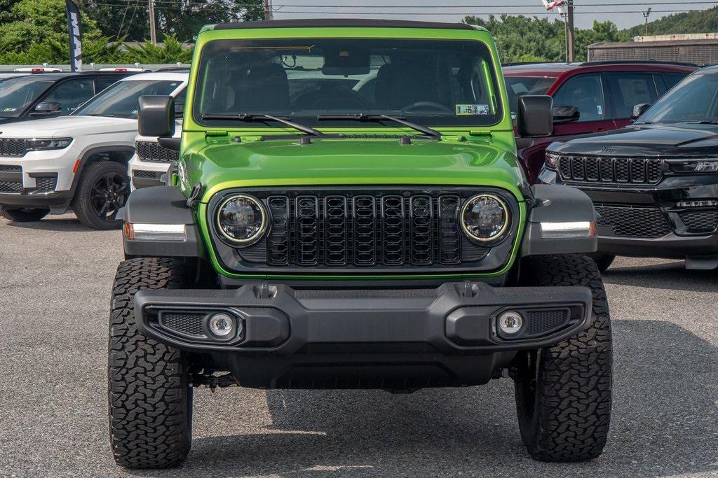new 2025 Jeep Wrangler car, priced at $55,275
