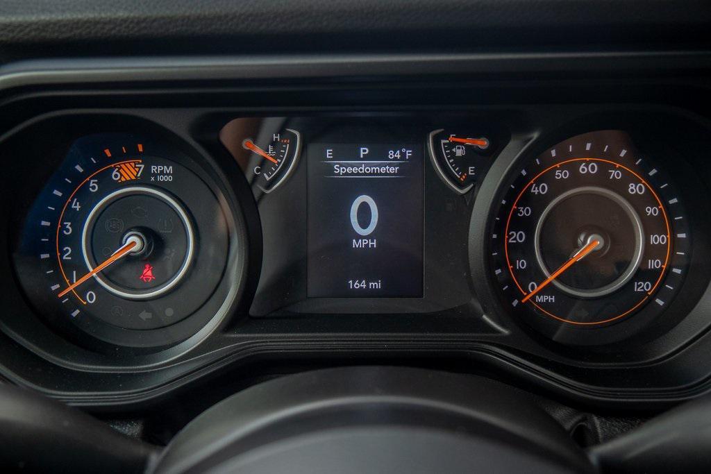 new 2025 Jeep Wrangler car, priced at $55,275