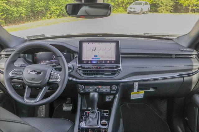 new 2025 Jeep Compass car, priced at $34,585