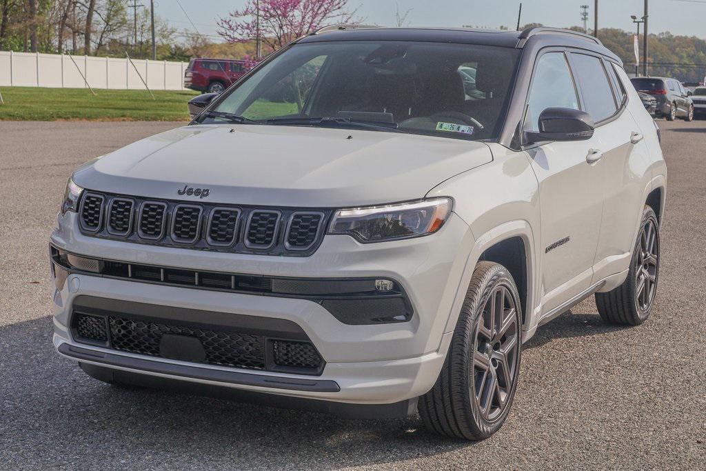 new 2025 Jeep Compass car, priced at $32,499