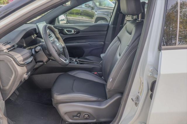 new 2025 Jeep Compass car, priced at $34,585