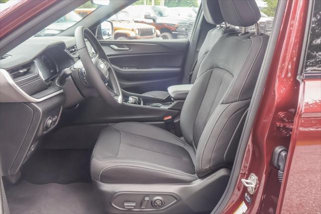 new 2025 Jeep Grand Cherokee L car, priced at $40,467