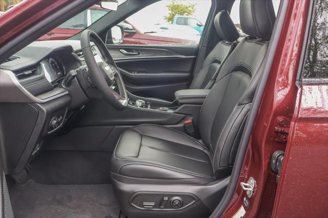 new 2025 Jeep Grand Cherokee car, priced at $47,088