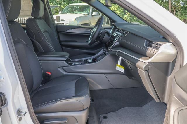 new 2024 Jeep Grand Cherokee car, priced at $35,264