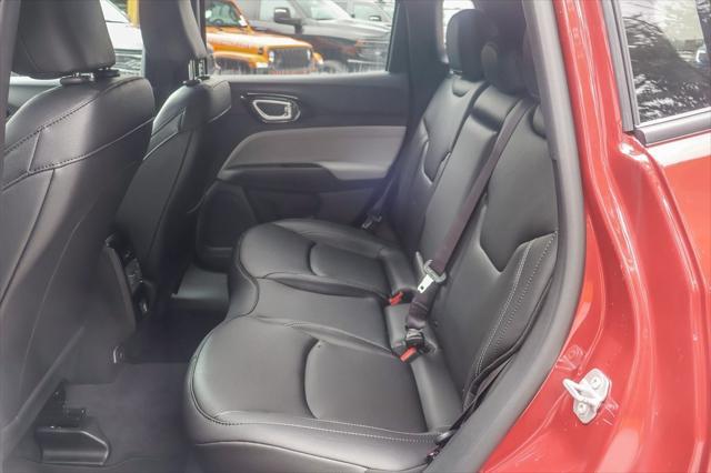 new 2025 Jeep Compass car, priced at $30,900