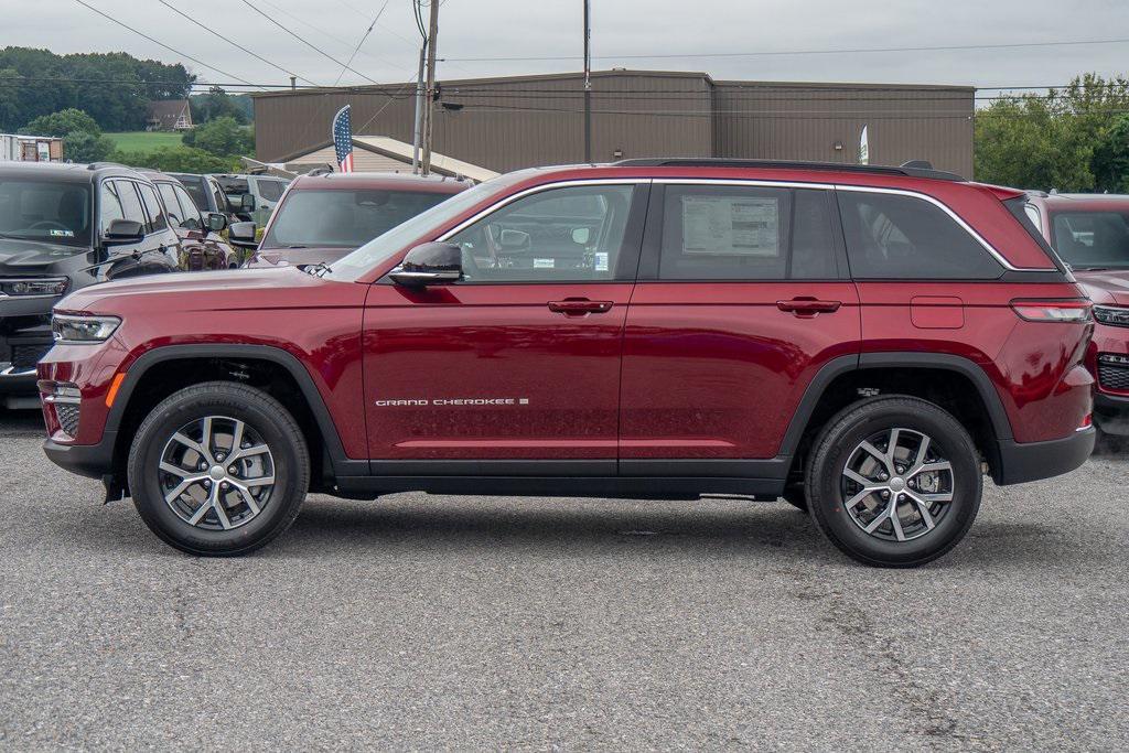 new 2025 Jeep Grand Cherokee car, priced at $44,449