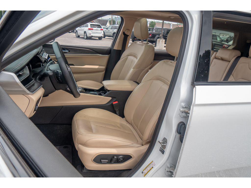 used 2022 Jeep Grand Cherokee L car, priced at $35,955