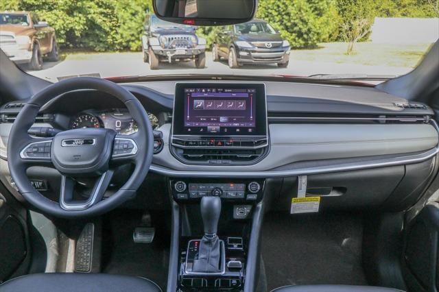 new 2025 Jeep Compass car, priced at $32,336